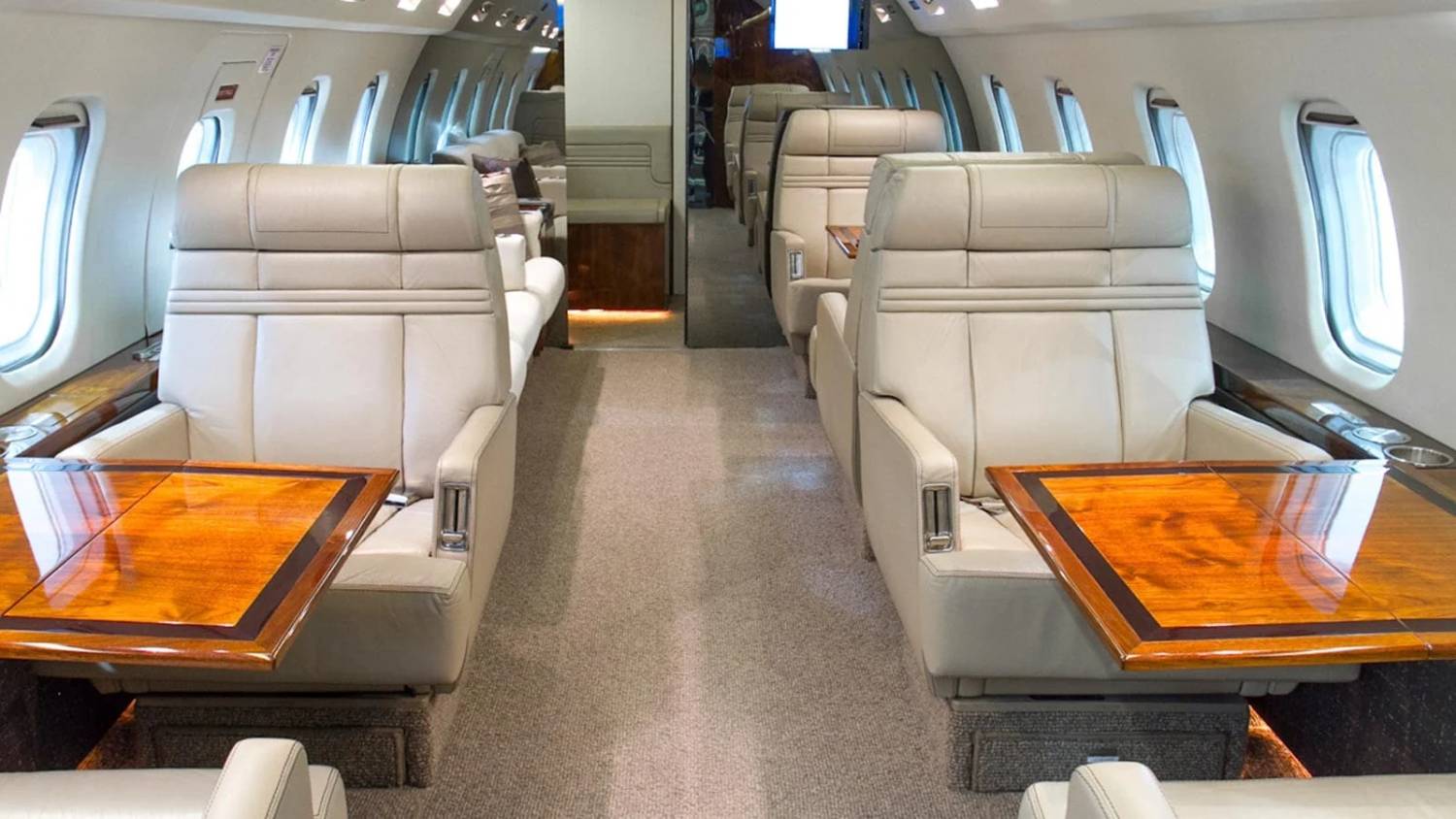 BOMBARDIER CHALLENGER 601