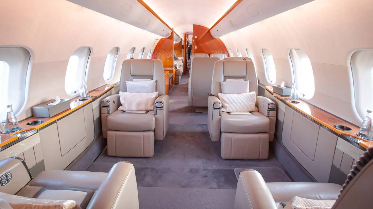 BOMBARDIER GLOBAL 5000