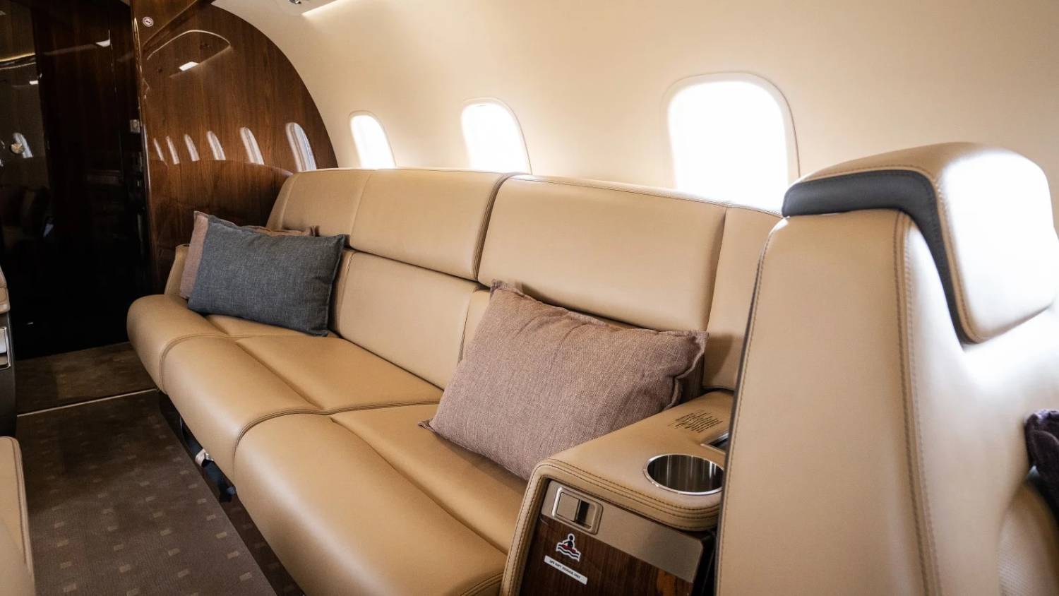 BOMBARDIER CHALLENGER 350
