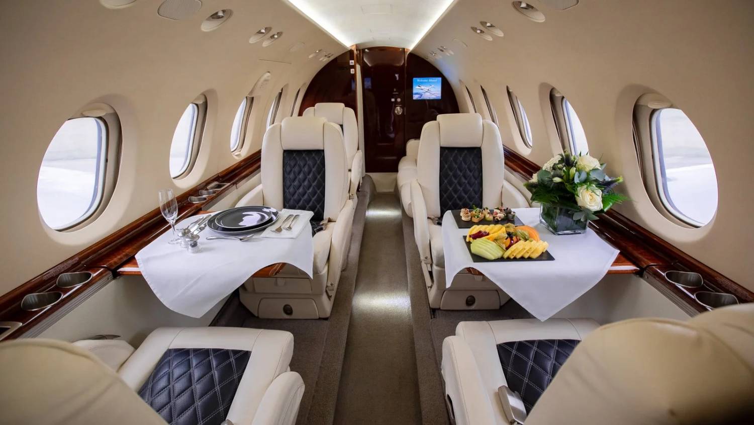 HAWKER BEECHCRAFT 750