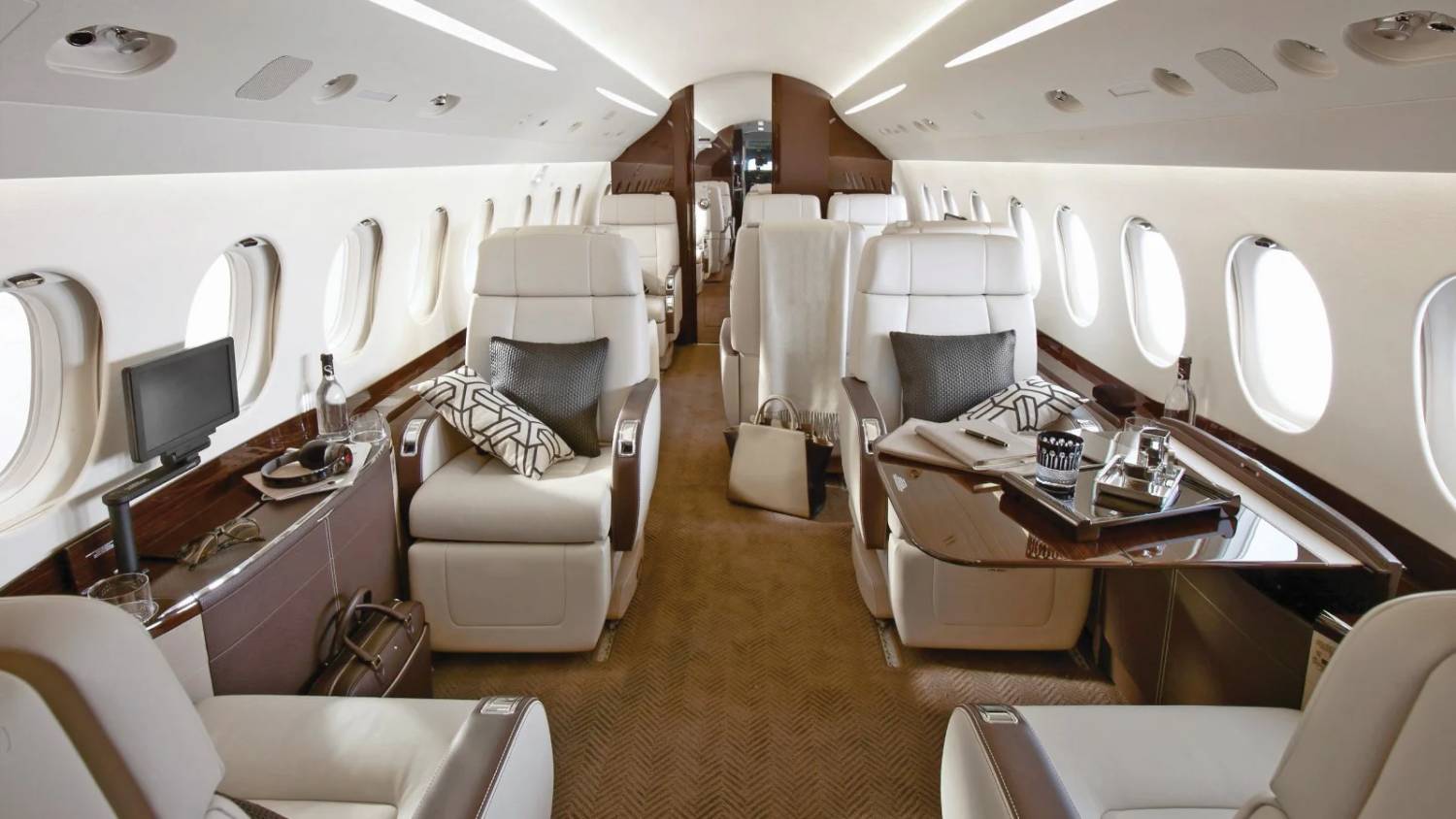DASSAULT FALCON 2000LXS