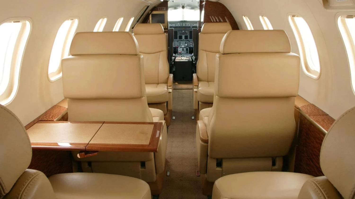 BOMBARDIER LEARJET 31