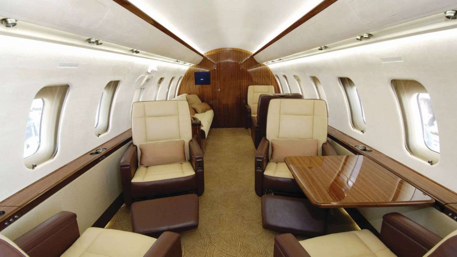 BOMBARDIER CHALLENGER 605