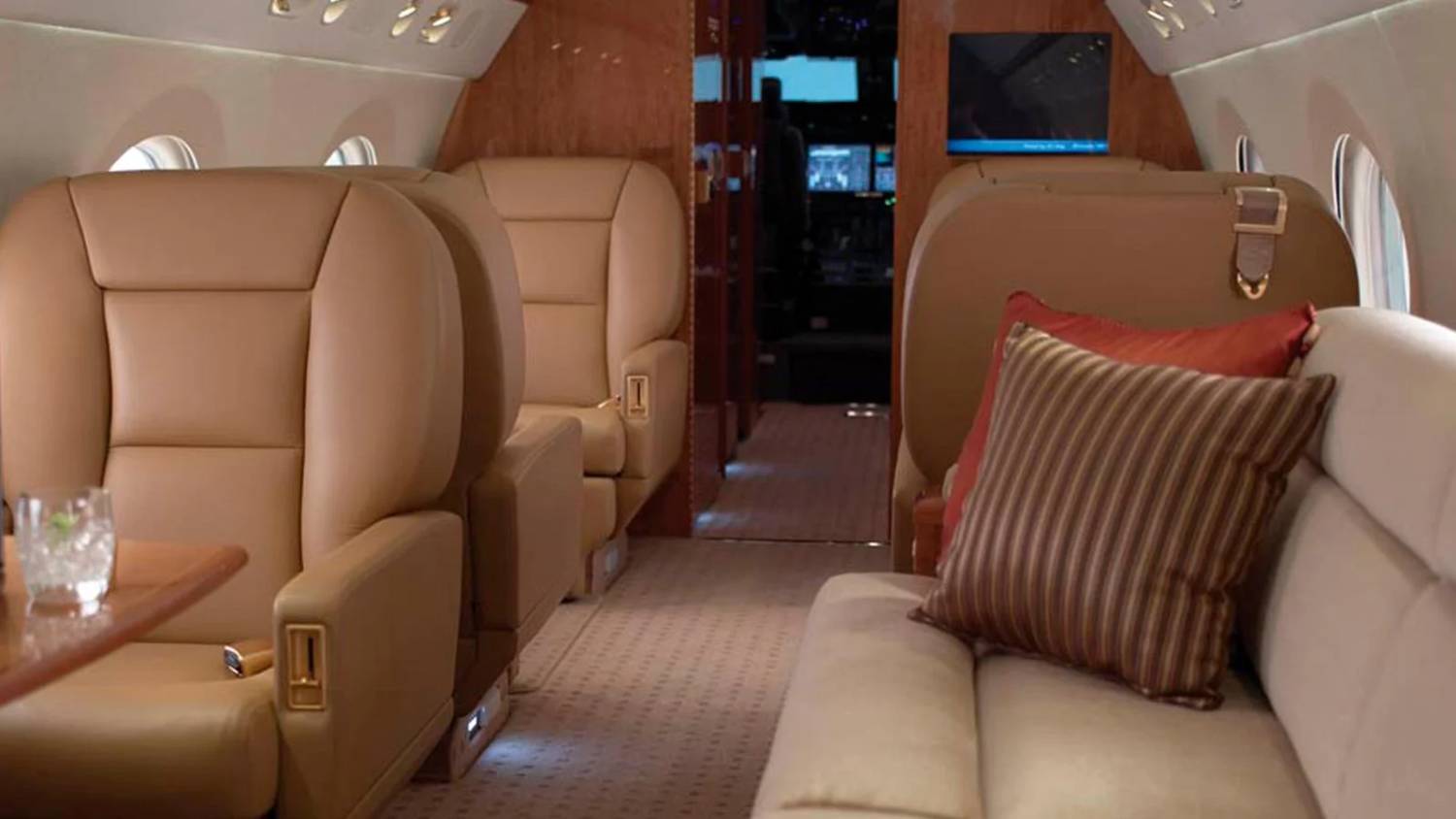 GULFSTREAM V