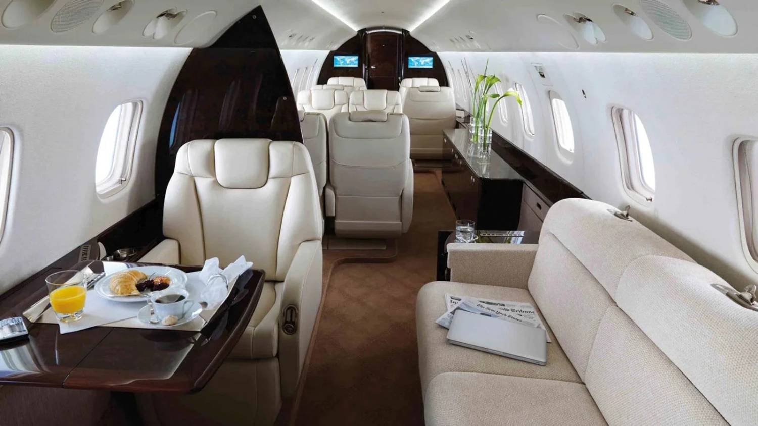 EMBRAER LEGACY 600