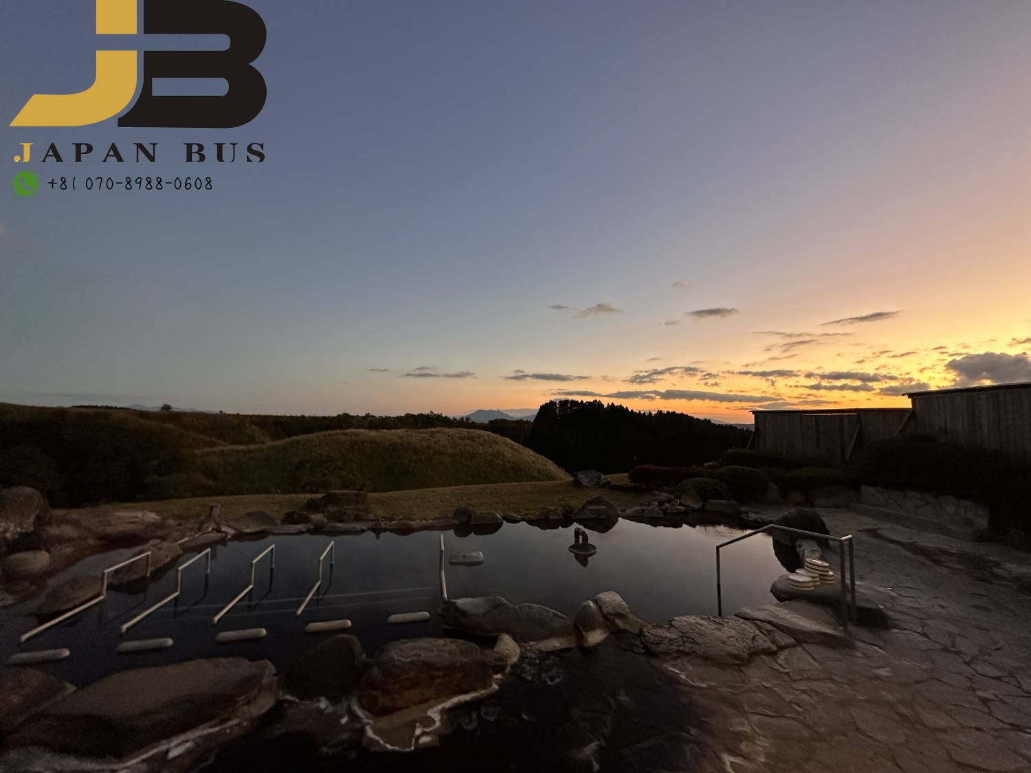 阿苏火山黑川温泉以及黑川温泉点灯之旅｜阿苏火山｜草千里｜黑川温泉｜黑川温泉汤明｜(中文或广东话导游)附抽奖活动