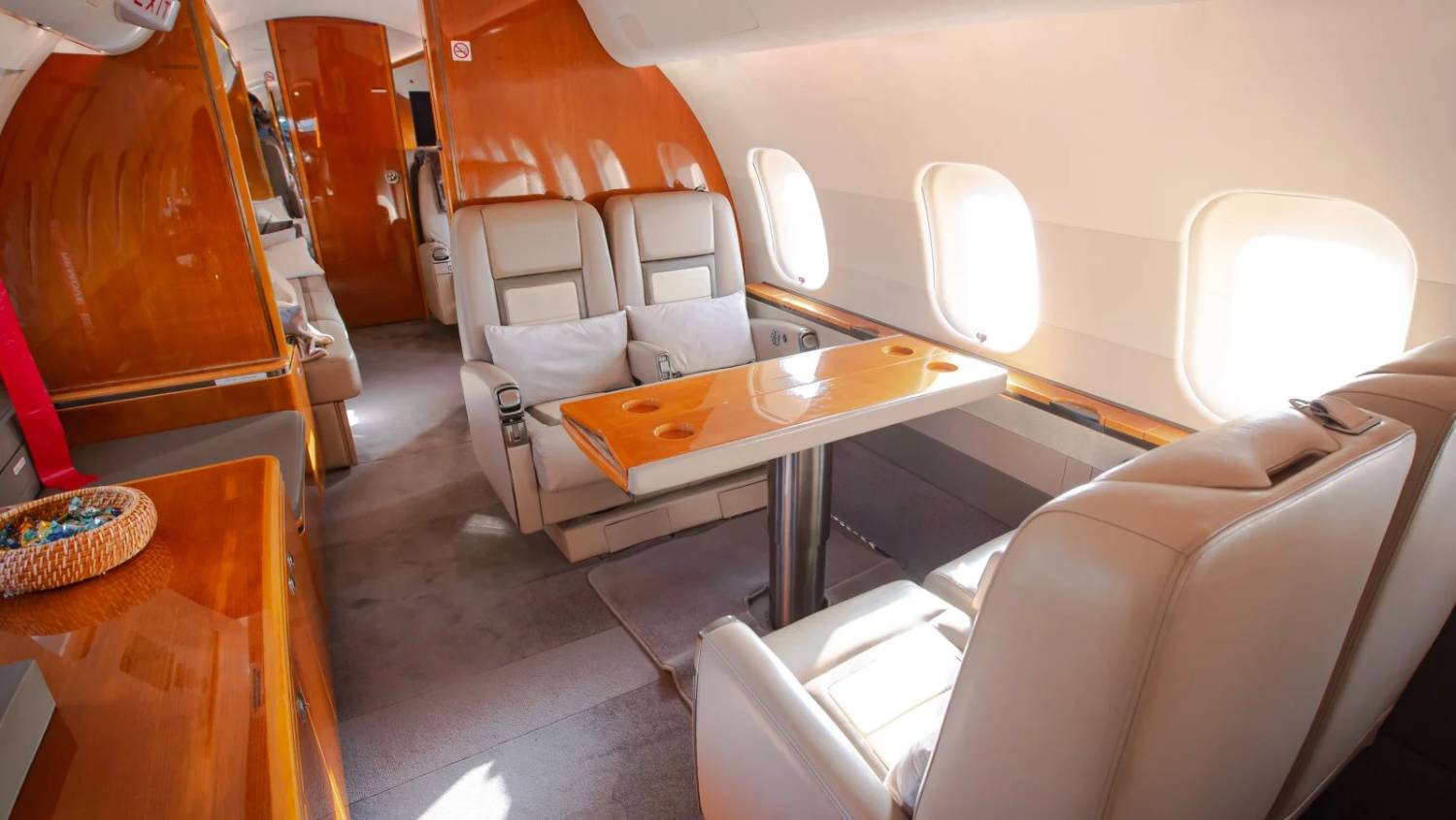 BOMBARDIER GLOBAL 5000