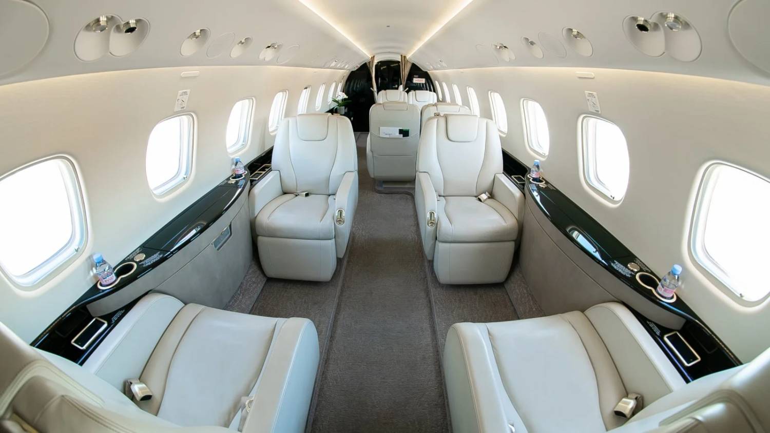 EMBRAER LEGACY 650