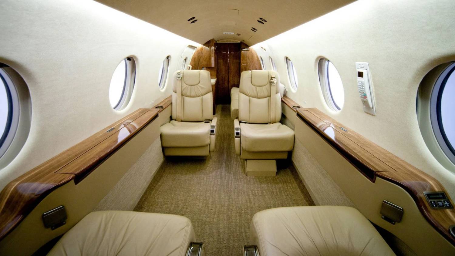 HAWKER NEXTANT 400XT / 400XTI