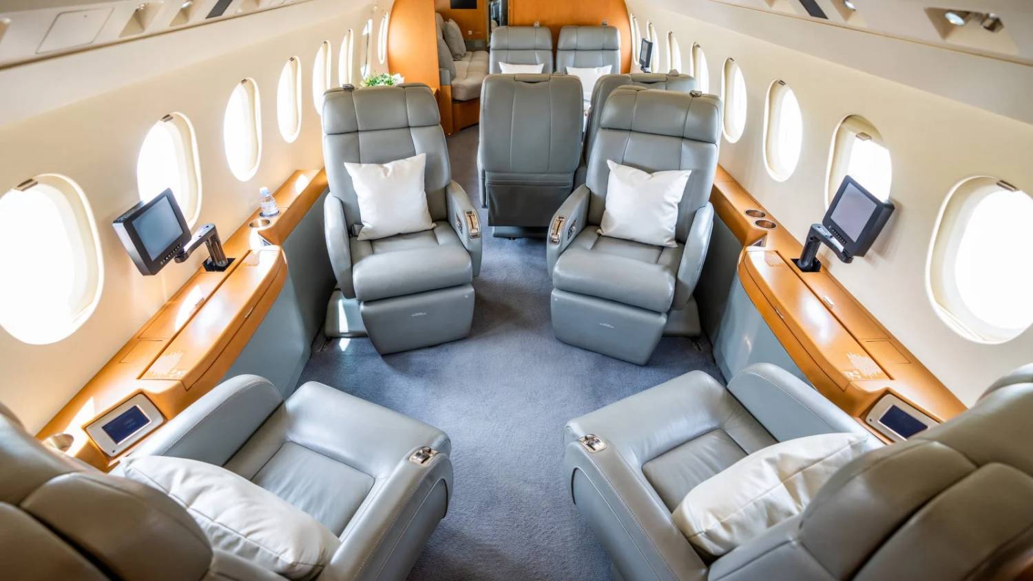 DASSAULT FALCON 900B