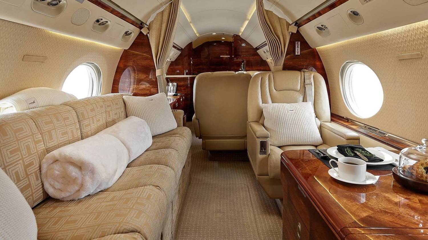 GULFSTREAM V
