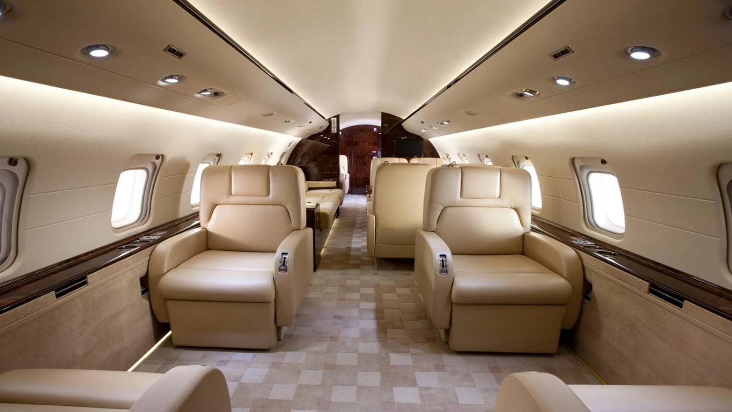 BOMBARDIER CHALLENGER 850