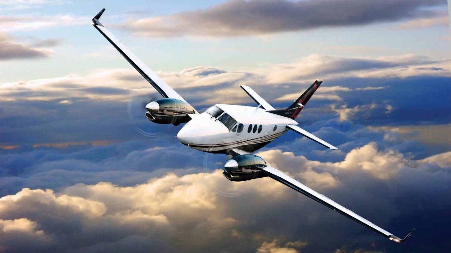 Hawker Beechcraft Kingair C90GT / C90GTi / C90GTx