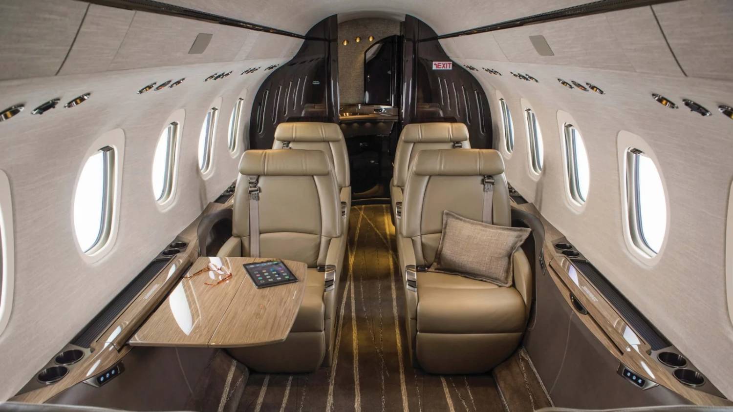 CESSNA CITATION LATITUDE