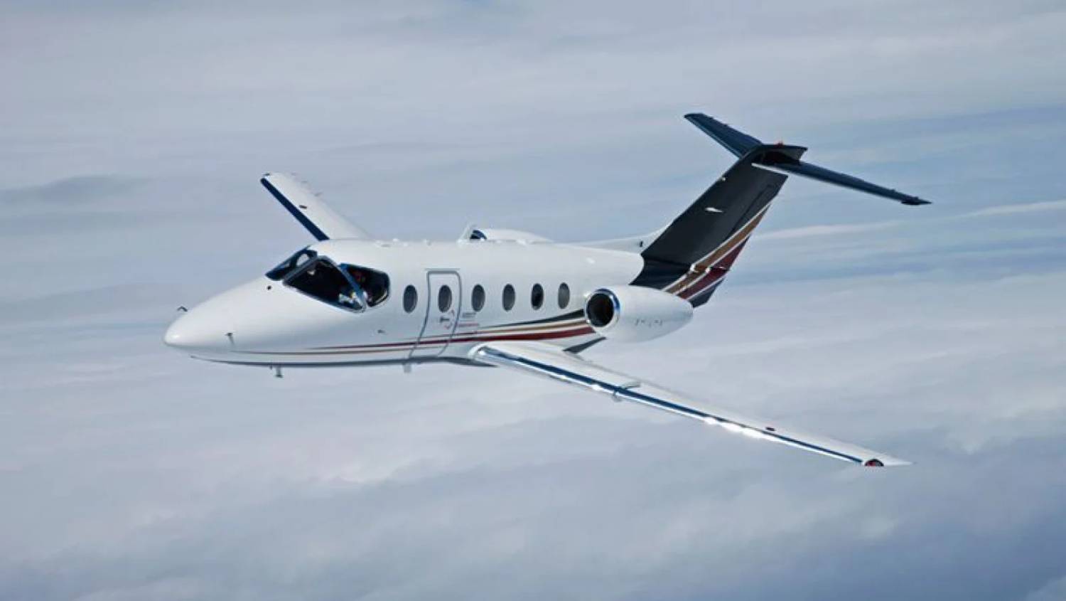 HAWKER NEXTANT 400XT / 400XTI